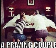 PrayingCouple