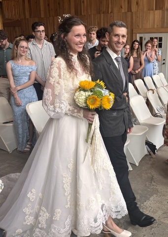 WhatsHappedToWeddingDresses